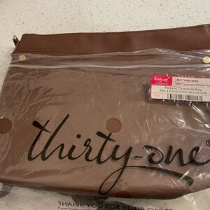 Relaxed Crossbody in Cappuccino